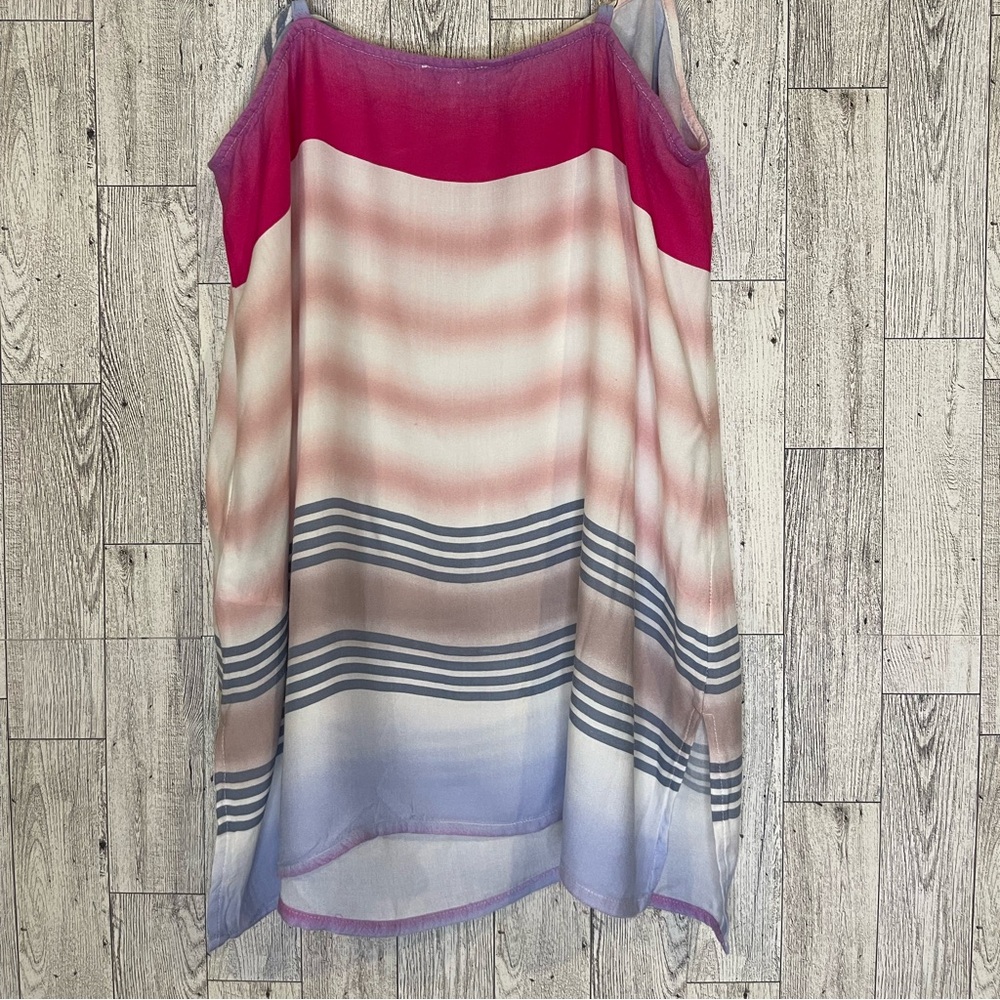 Women’s sleeveless blouse